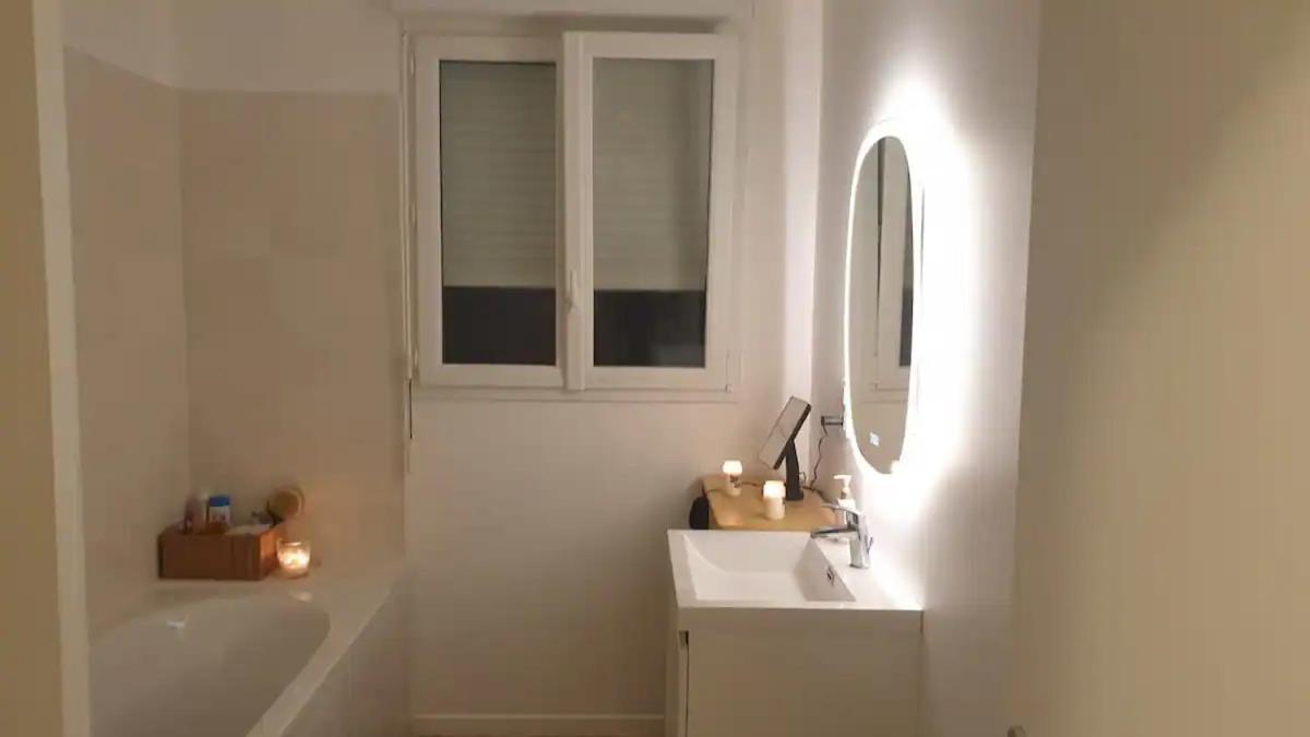 Chambre Calme Dans Une Maison Neuve Avec Jardin Billere Eksteriør bilde